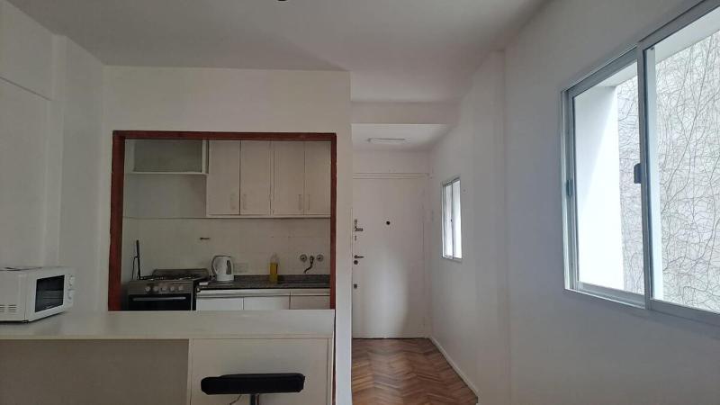 1-Bedroom Gem close to Metro in Palermo - image 3