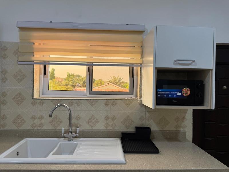 Ann luxurious Apartments 5 - image 13