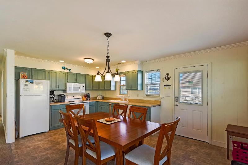 SN8645-Boonville Beachbox - image 3