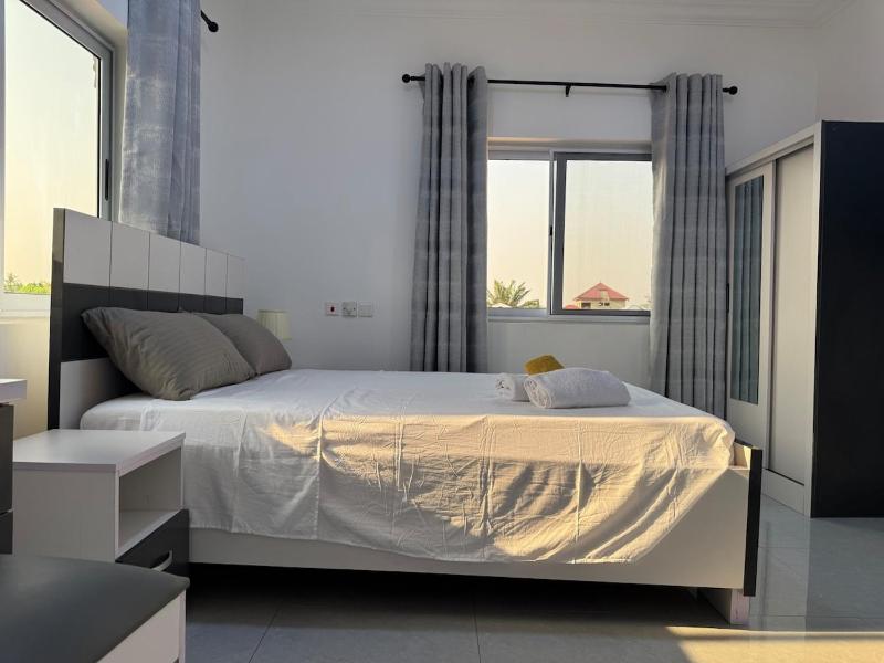 Ann Luxurious Apartments 6 - image 13