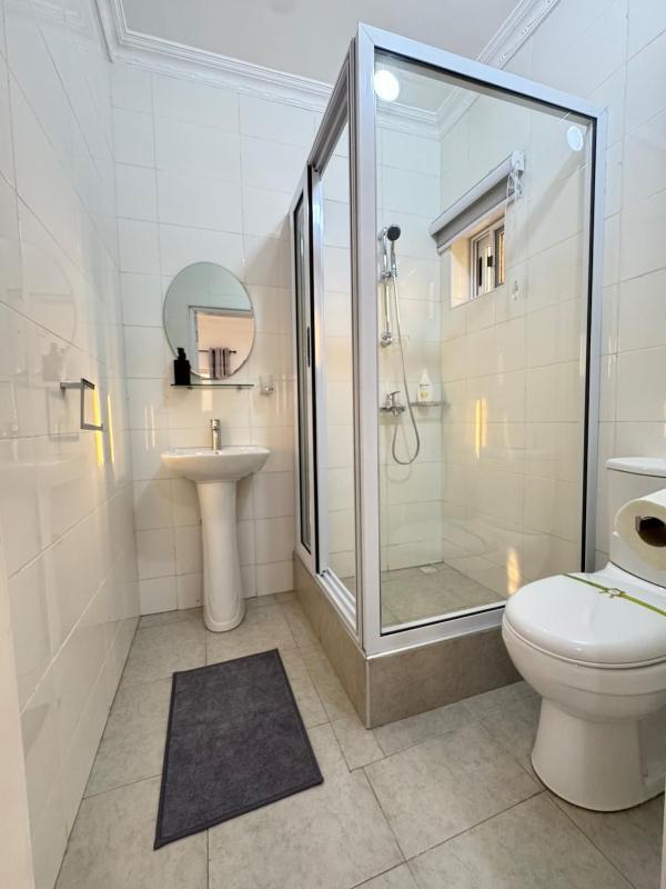 Ann Luxurious Apartments 6 - image 11