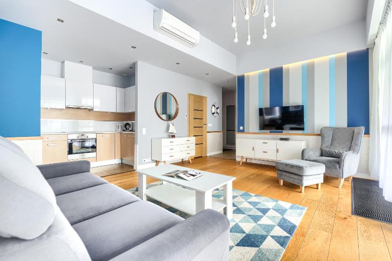 Three-Bedroom Apartment Suite 113A image 4