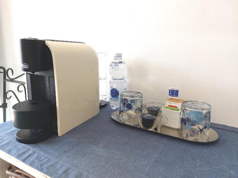 Deluxe Double or Twin Room with Balcony image 4