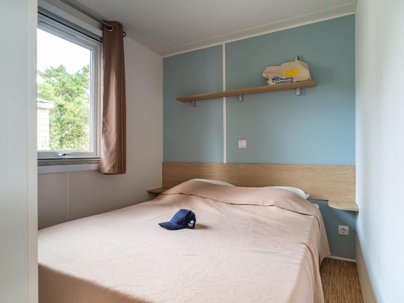 Standard Mobile Home (2 Adults) image 1