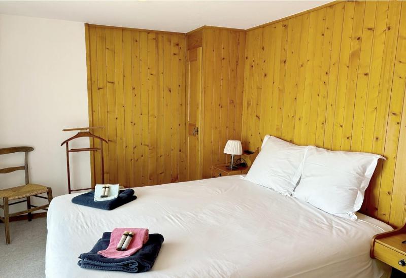 Standard Apartment image 2