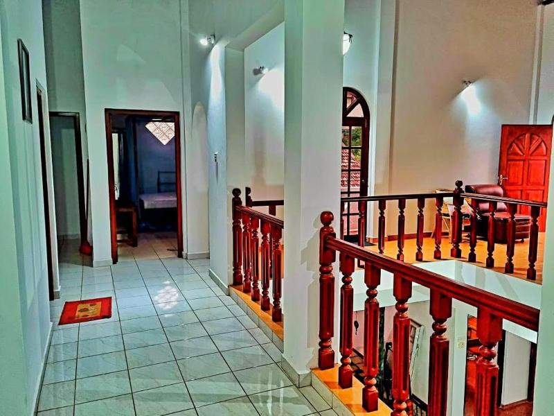 Stylish Escape House-Walk to Beach Vacation Rental Hikkaduwa - image 22