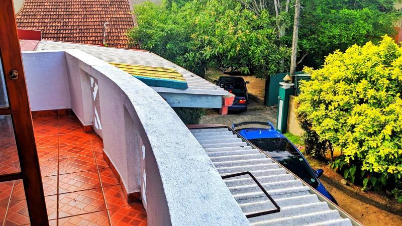 Stylish Escape House-Walk to Beach Vacation Rental Hikkaduwa - image 12