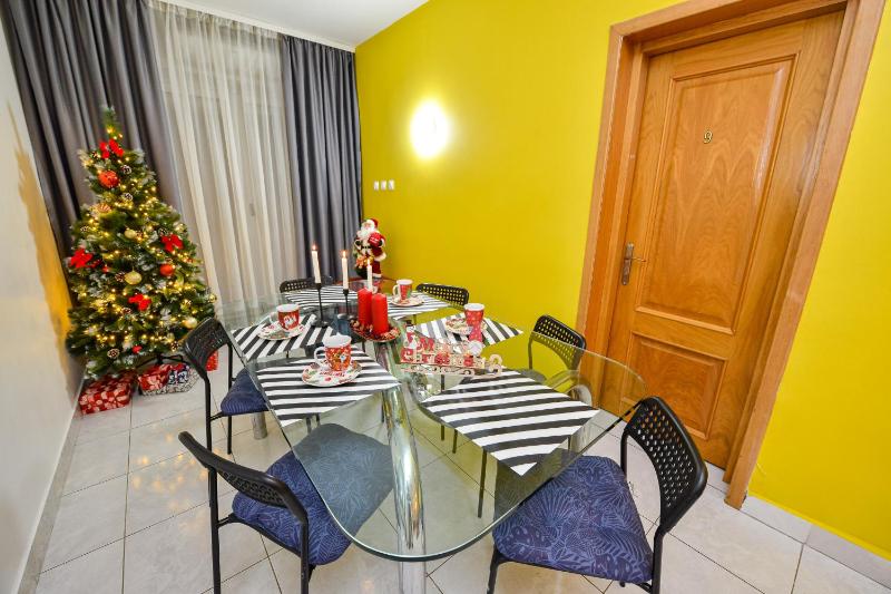 Three-Bedroom Apartment image 3