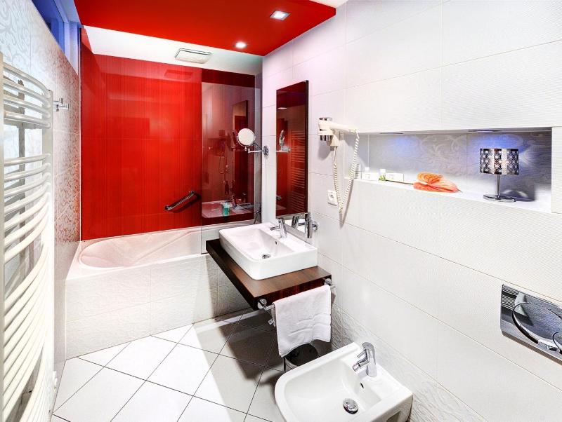 Superior Double Room image 2