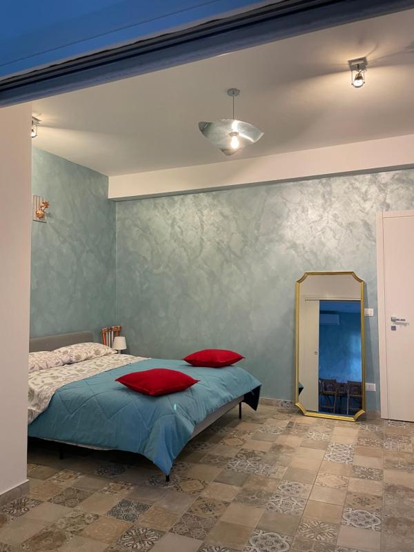 Leopardi Holiday Home a due passi dal mare - image 3