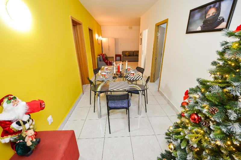 Three-Bedroom Apartment with Balcony image 3