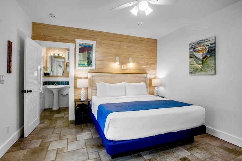 Eden House - image 37