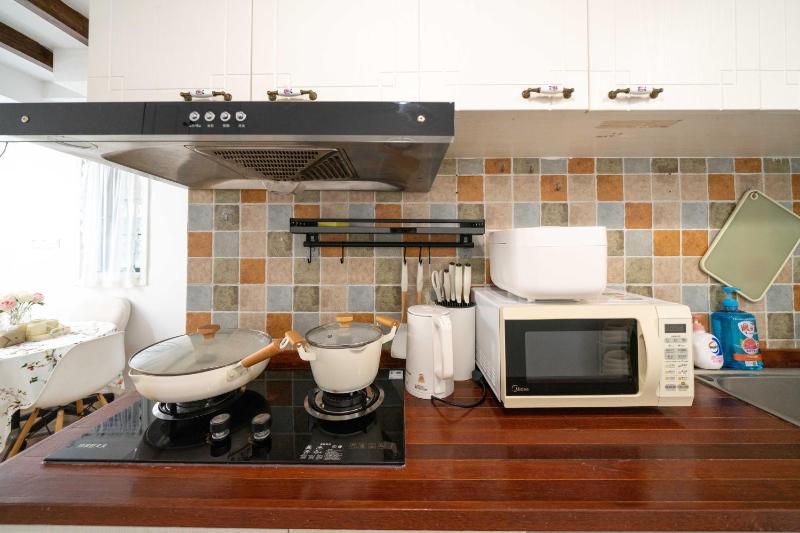 YueYang - Tranquil Gentle Lane House with Private Patio - image 15