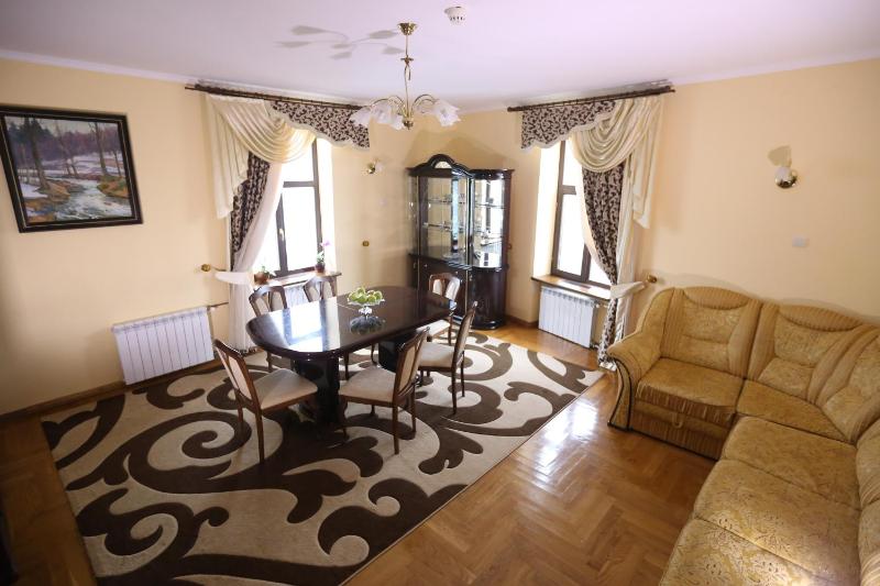 Premier Suite image 4