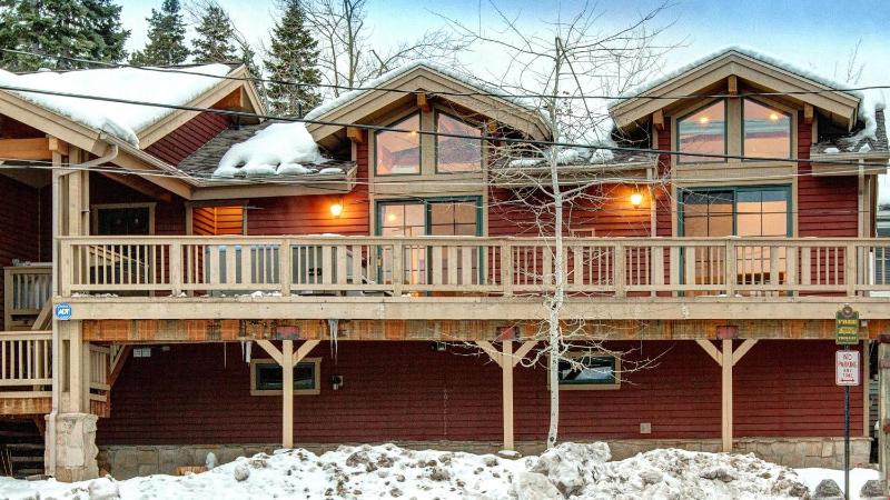 Three-Bedroom Home image 2