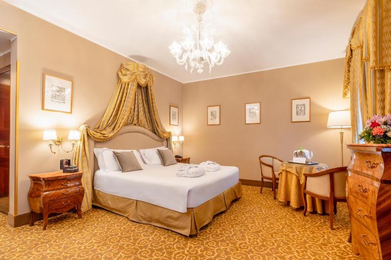 Junior Suite image 4