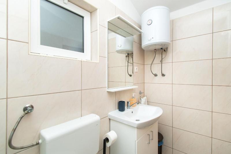 One-Bedroom apartment Standard image 4