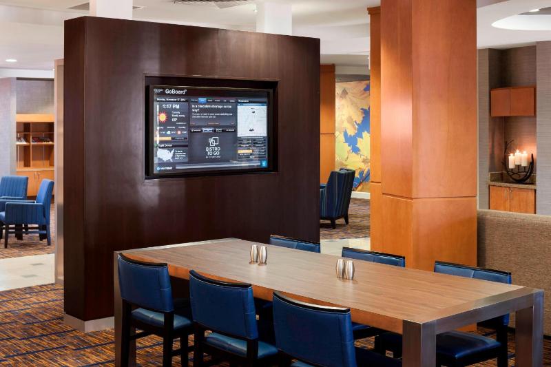 Courtyard by Marriott Phoenix West/Avondale - image 13