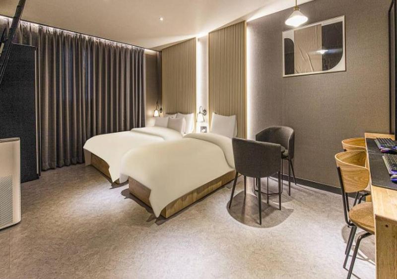 Day & Night Hotel - image 14