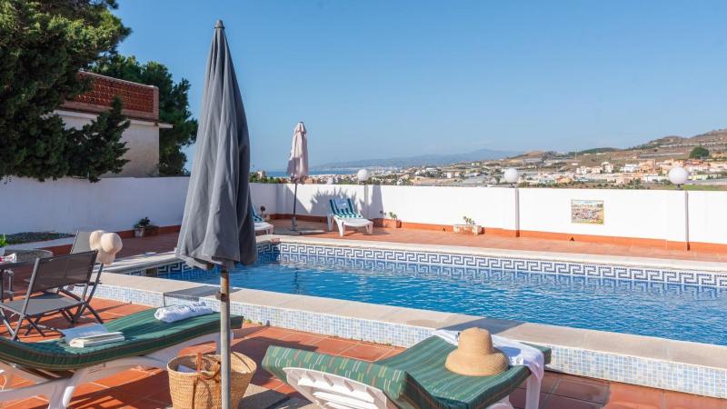 Villa Chalet con Piscina Torrox by Ruralidays - image 9
