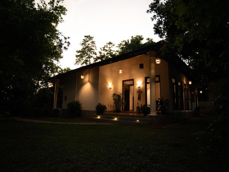 The Lush - Luxury Villa - image 16