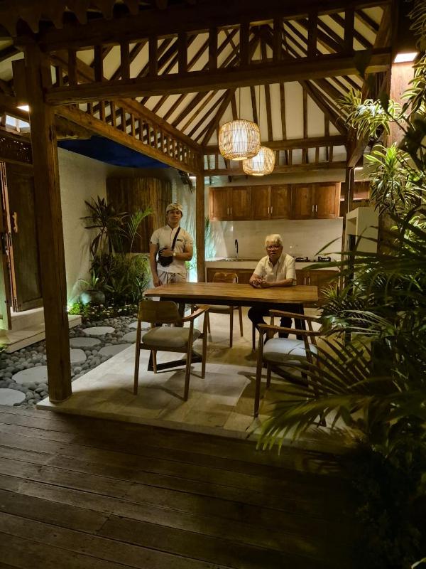 New villa Private Pool - minutes from airport - image 30