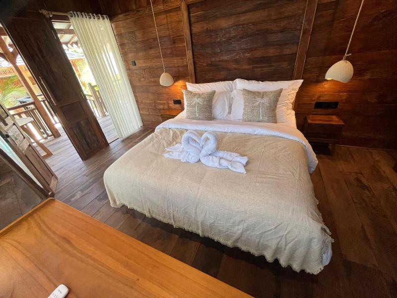 New villa Private Pool - minutes from airport - image 24