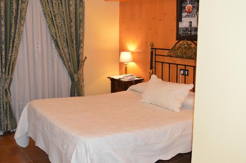 Double or Twin Room image 1