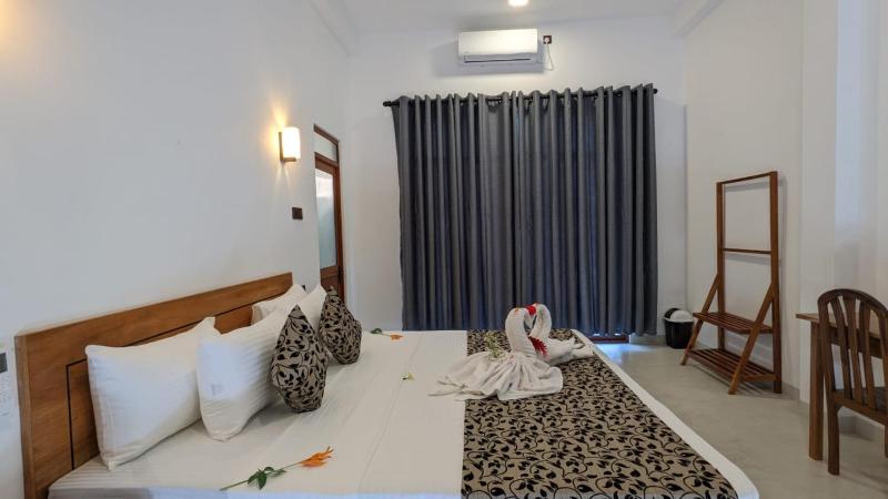 Thara Surf Inn Hiriketiya - image 9