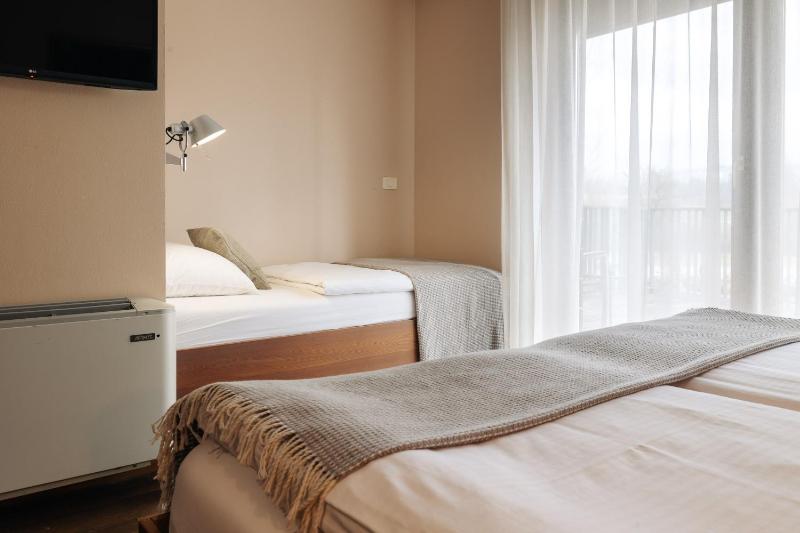 Triple Room image 1