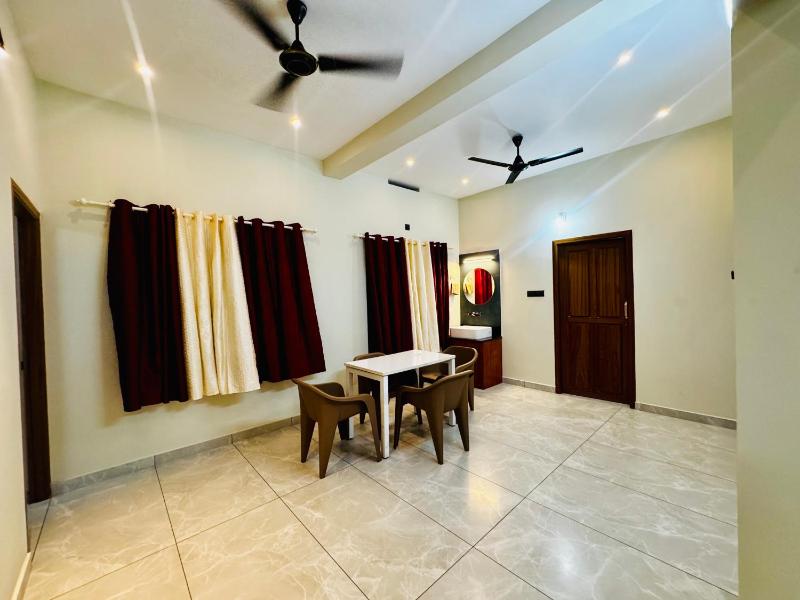 AL-Kabeer Private Suites Kowdiar - image 14