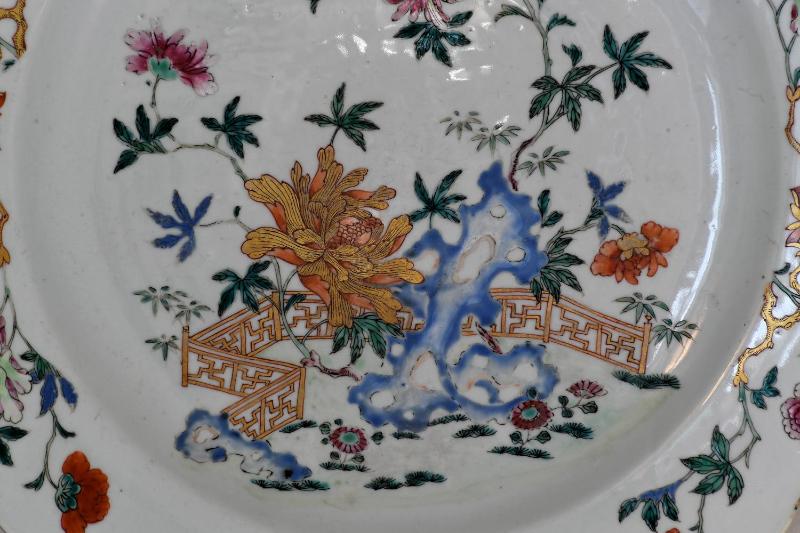 Deluxe Double Room image 3