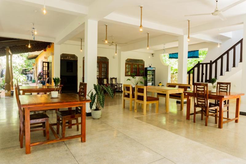 Plant Mama Guest House - image 15