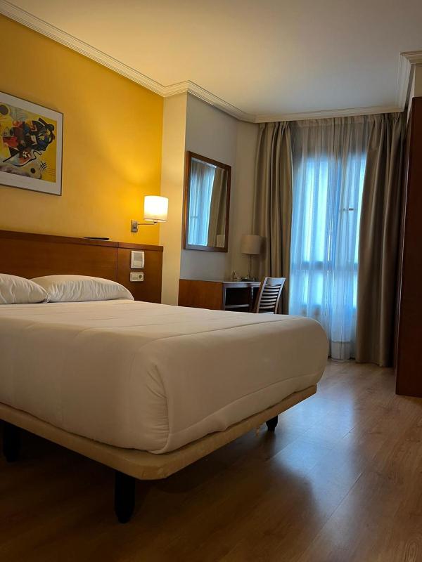 U Hotel Ogalia Vigo - image 37