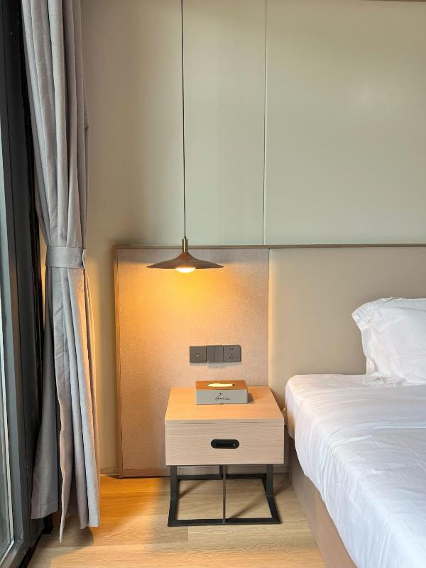 Grace Hotel - image 13