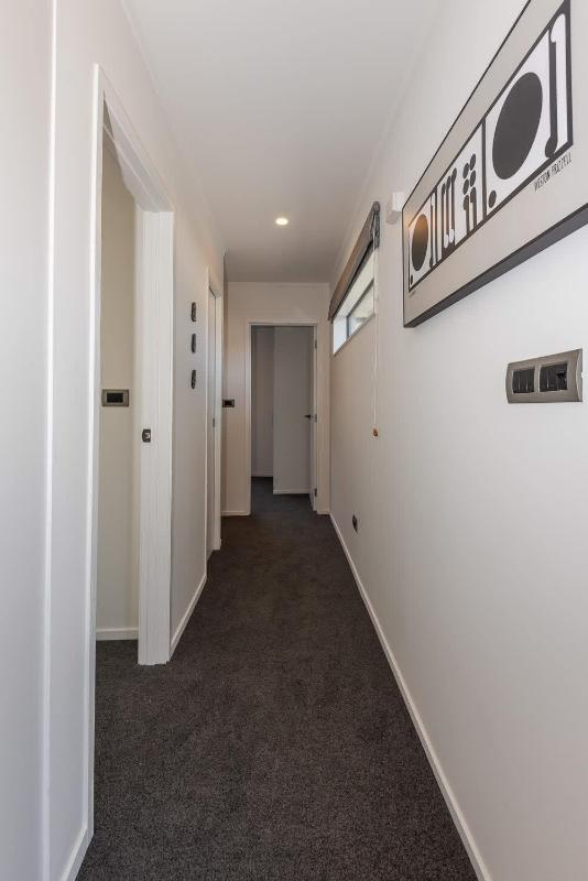 Tree Walk Townhouse - image 17