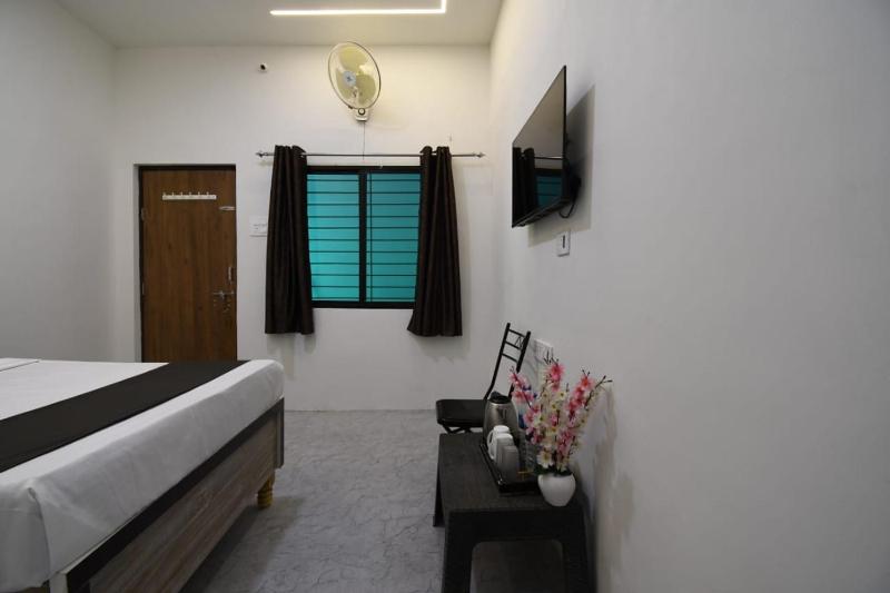Hotel Shivay Deluxe - image 10