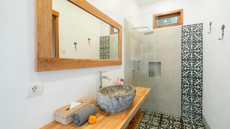 Villa Umara by Villa Finder - image 20