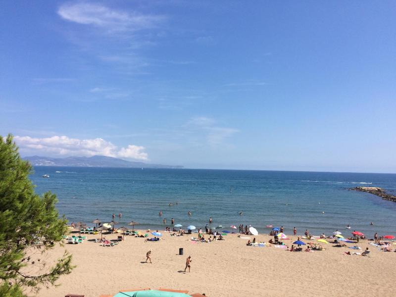 Studio Apartment 1 image 2