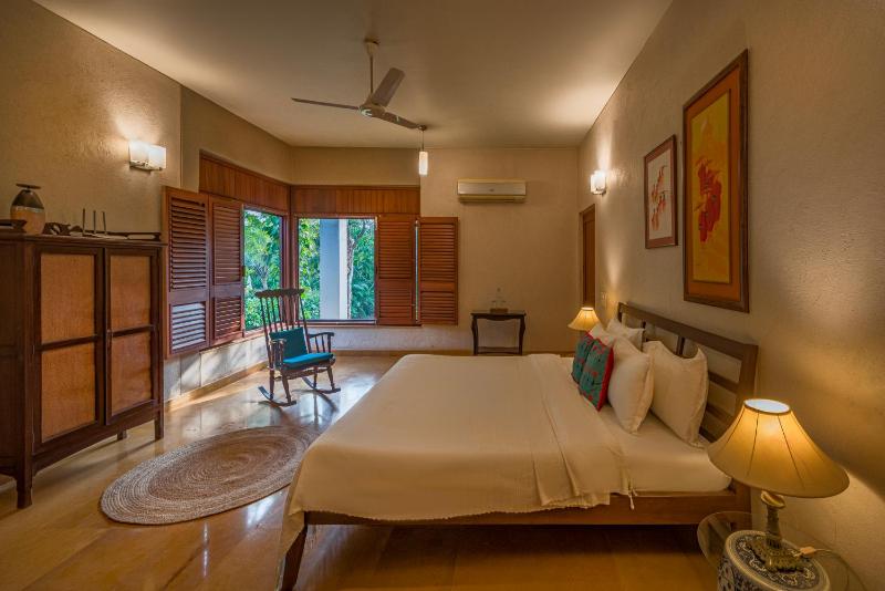 SaffronStays Laguna: 4BR pool villa Alibaug - image 23
