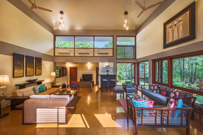SaffronStays Laguna: 4BR pool villa Alibaug - image 21