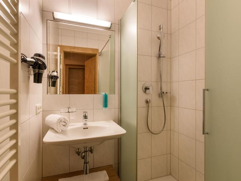Two-Bedroom Apartment with Garden View image 4