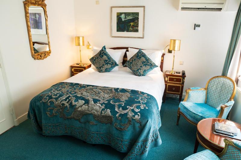 Classic Double or Twin Room image 1