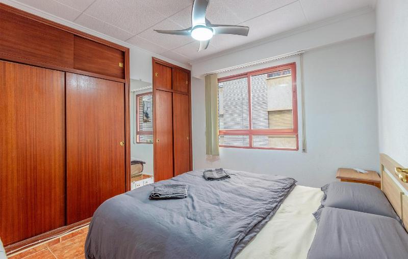 Stunning Apartment In Santa Pola With Wifi - image 2