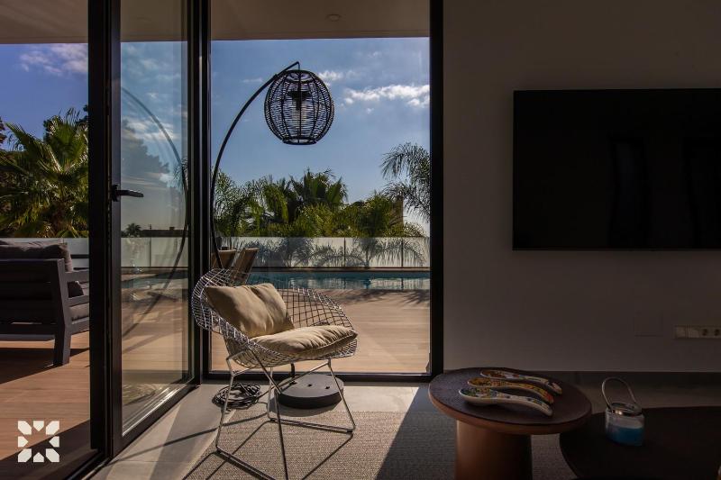 Villa Breizh by Abahana Villas - image 25