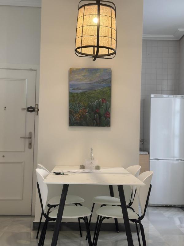 REY DE SEVILLA FLATS - Arenal - image 9