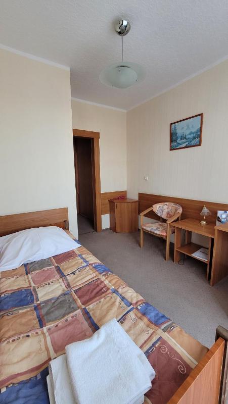 Single Room image 1