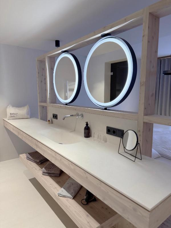 Suite with Terrace image 3