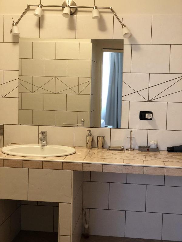 Triple Room with Shower image 3