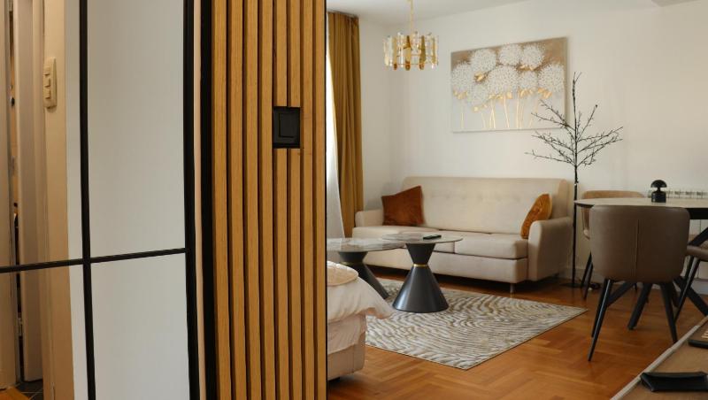 Mocha Belgrade Apartment - image 1